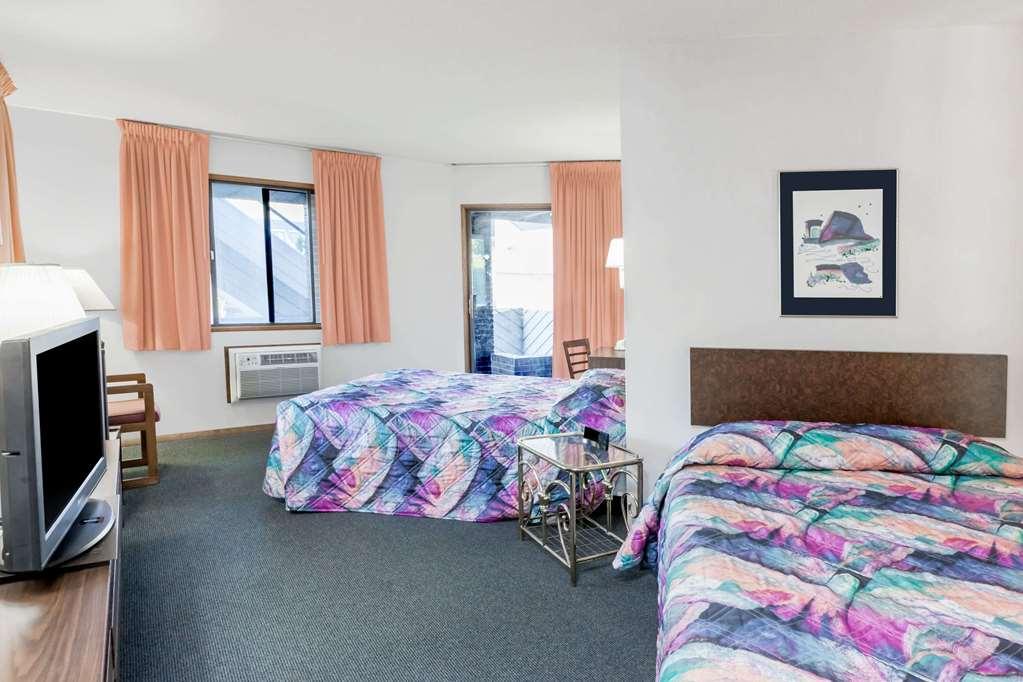 Knights Inn Mackinaw Stadt Zimmer foto